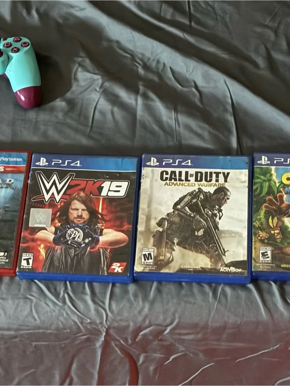 PS4 Slim 1TB Bundle – 3 Controllers + 10+ Games
